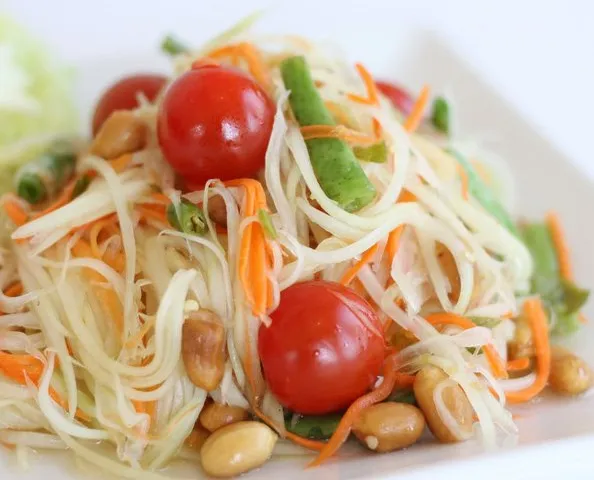Papaya salad (Som Tam)